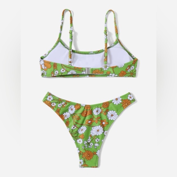 4 New Bikinis Sz Large multiple lot bundle - Picture 7 of 9